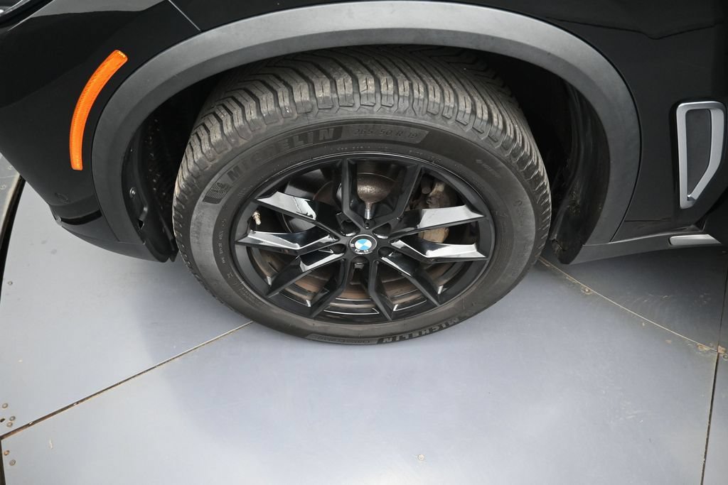 Used 2022 BMW X5 xDrive40i w/ Premium Package AWD/4WD image 40