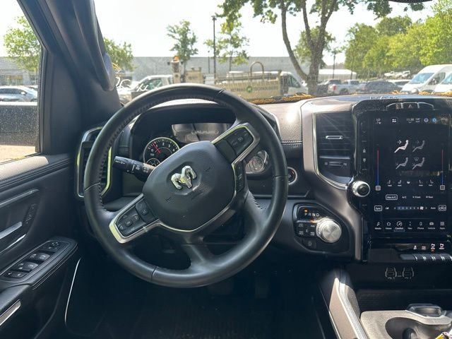 Used 2023 RAM 1500 Laramie AWD/4WD image 18