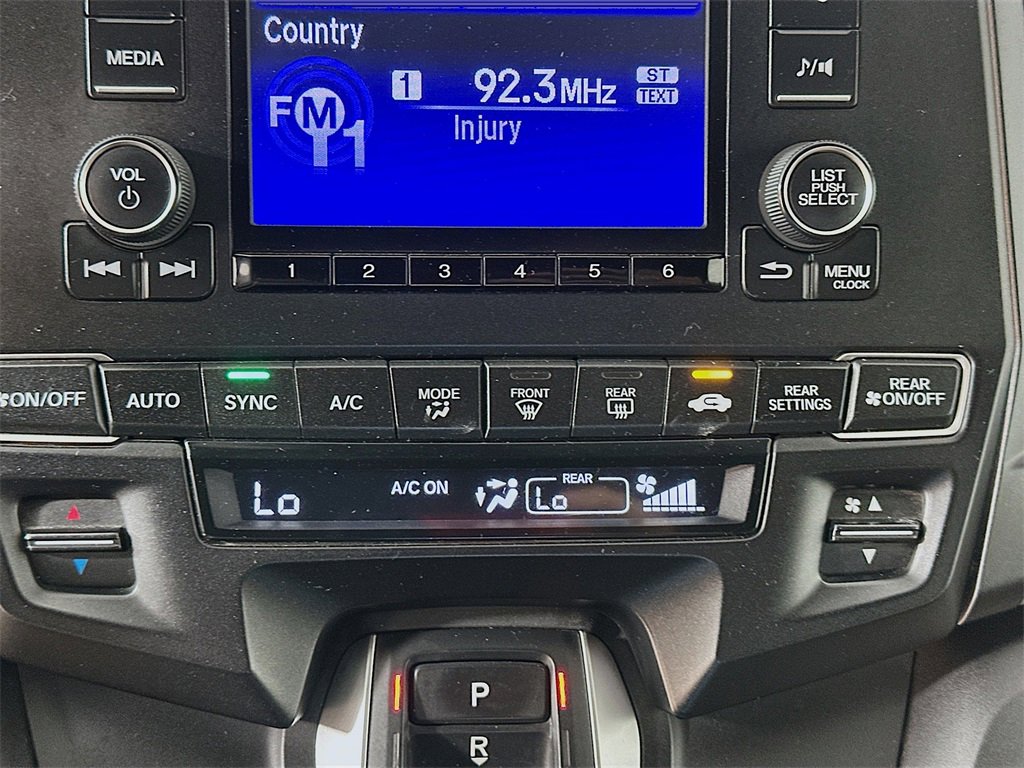 Used 2020 Honda Odyssey LX image 15