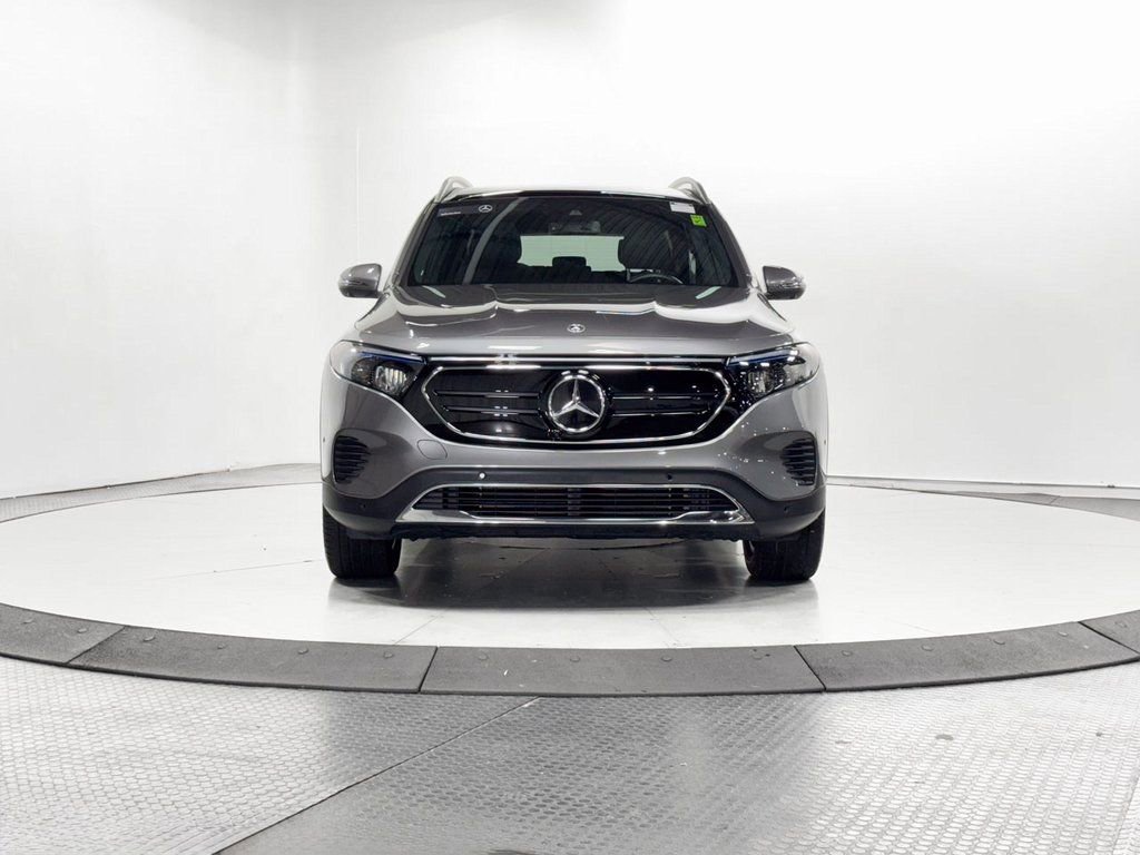 Certified 2023 Mercedes-Benz EQB 300 4MATIC w/ Pinnacle Package image 2