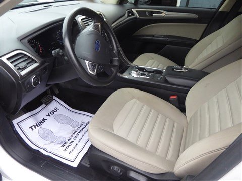 Used 2019 Ford Fusion S image 15