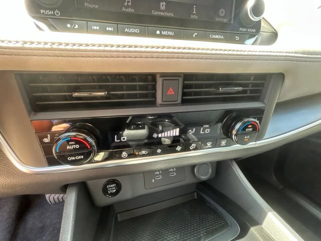 New 2026 Nissan Rogue Dark Armor AWD/4WD image 24