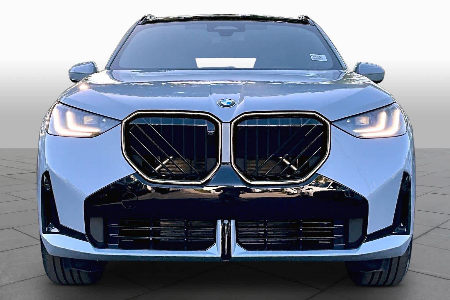 New 2026 BMW X3 xDrive30i w/ Premium Package AWD/4WD image 3