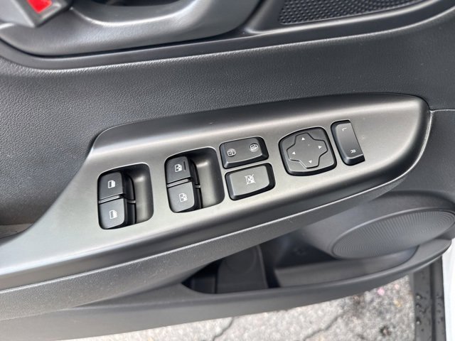 Used 2023 Hyundai Kona SEL w/ Cargo Package image 10