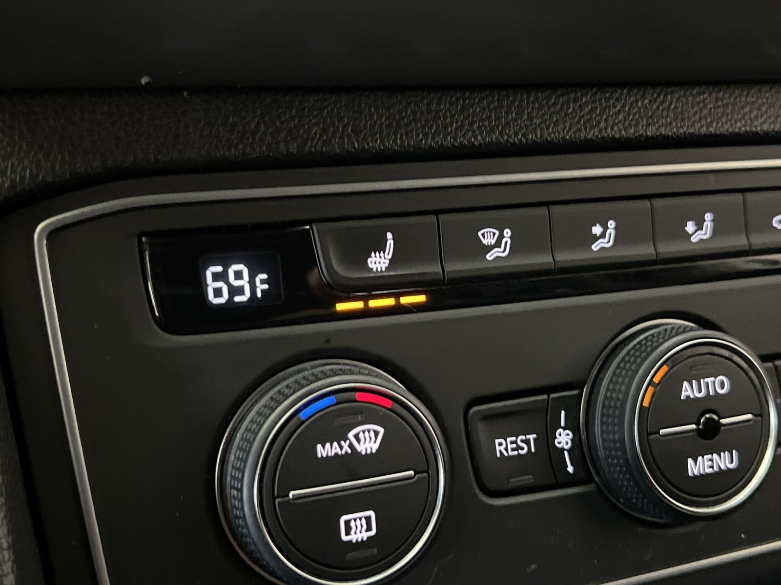 Used 2019 Volkswagen Atlas SE AWD/4WD image 35