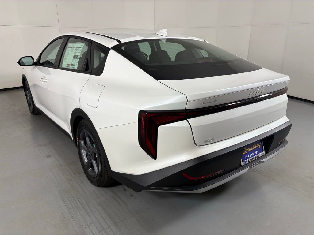 New 2026 Kia K4 LXS image 6
