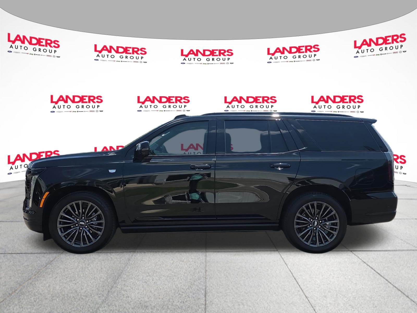 Used 2026 Cadillac Escalade Platinum Sport w/ LPO, Floor Liner Package AWD/4WD image 6
