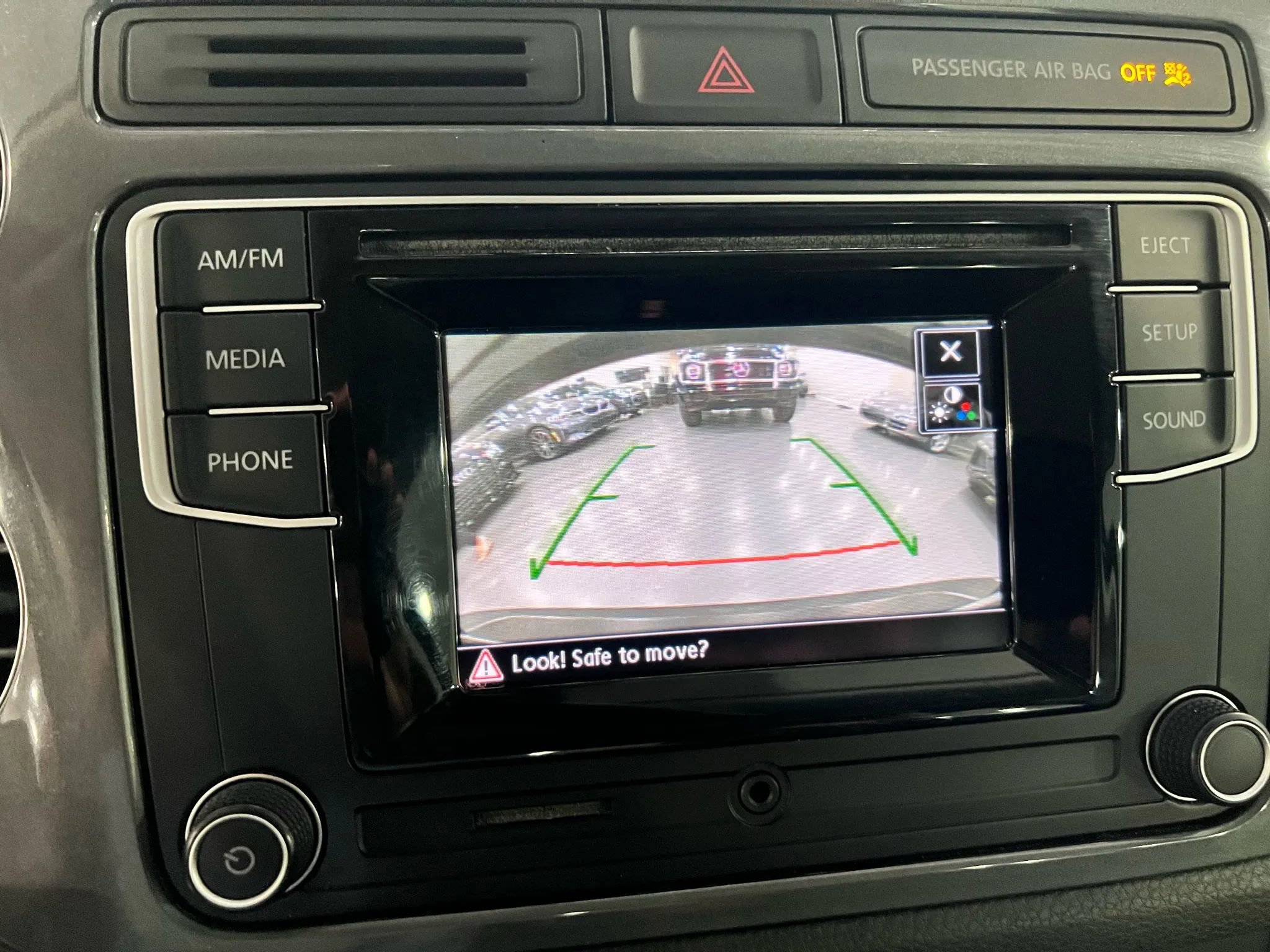 Used 2016 Volkswagen Tiguan S image 32