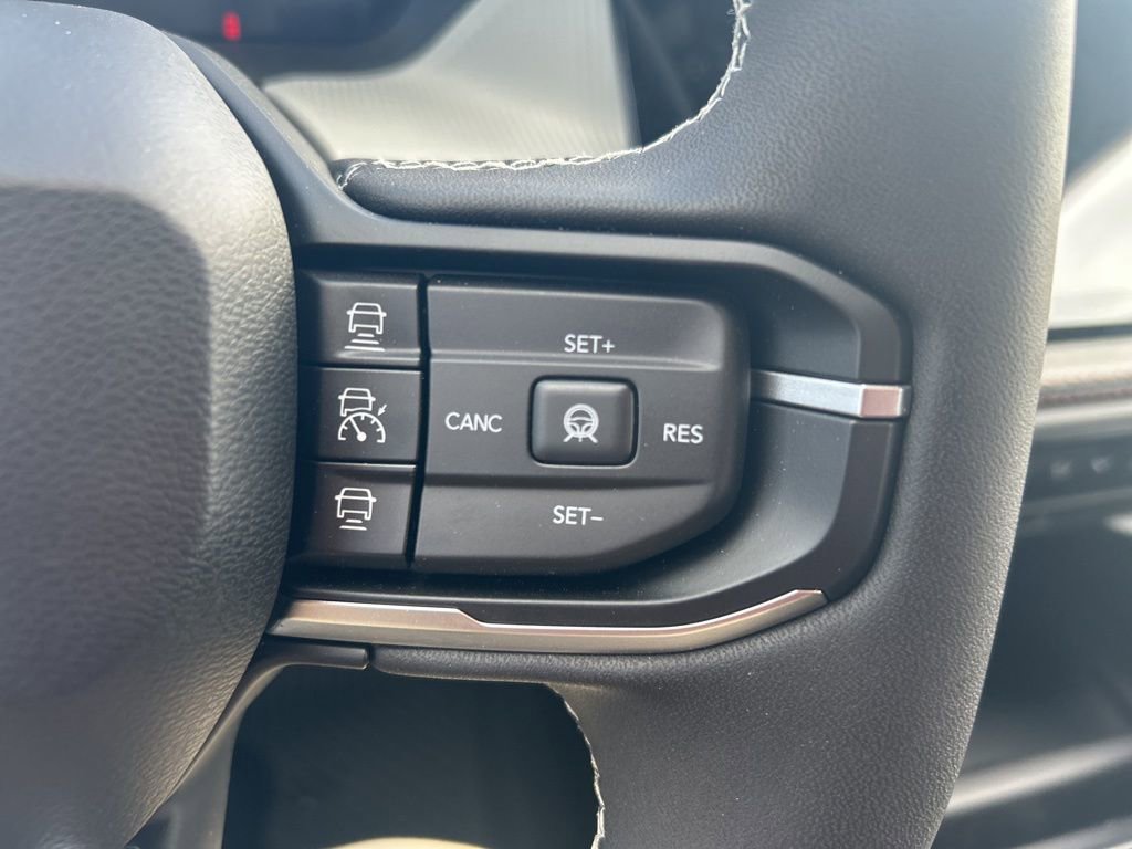 New 2026 Jeep Cherokee Limited AWD/4WD image 15