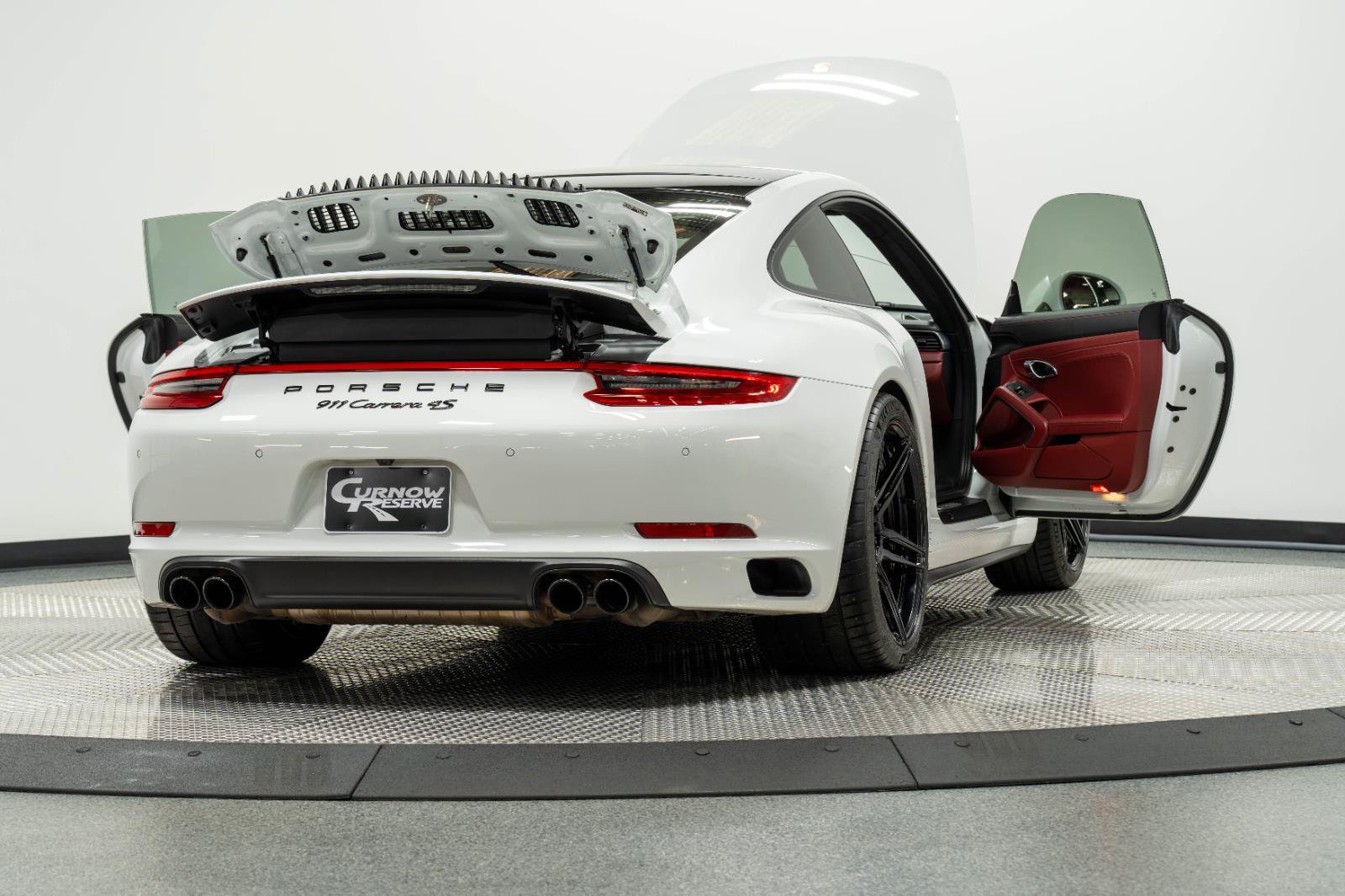 Used 2018 Porsche 911 Carrera 4S AWD/4WD image 24