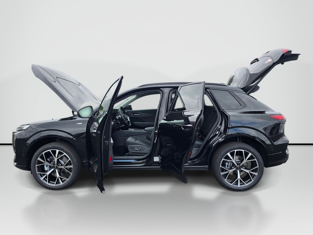 New 2026 Audi Q3 quattro 2.0T AWD/4WD image 9