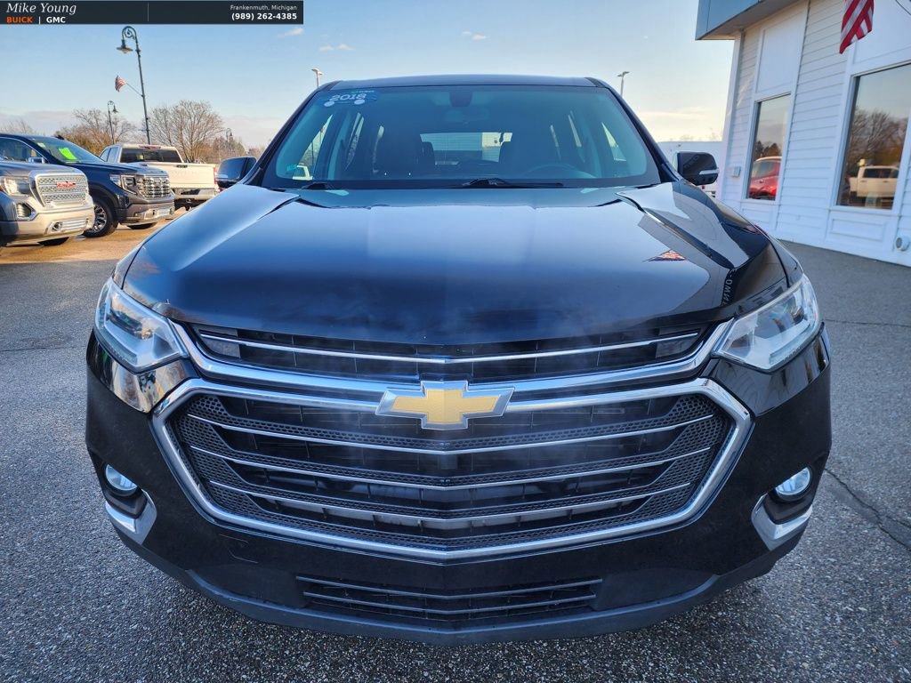 Used 2018 Chevrolet Traverse LT image 2