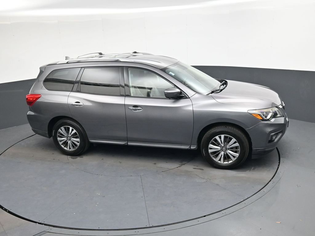 Used 2019 Nissan Pathfinder SL image 26
