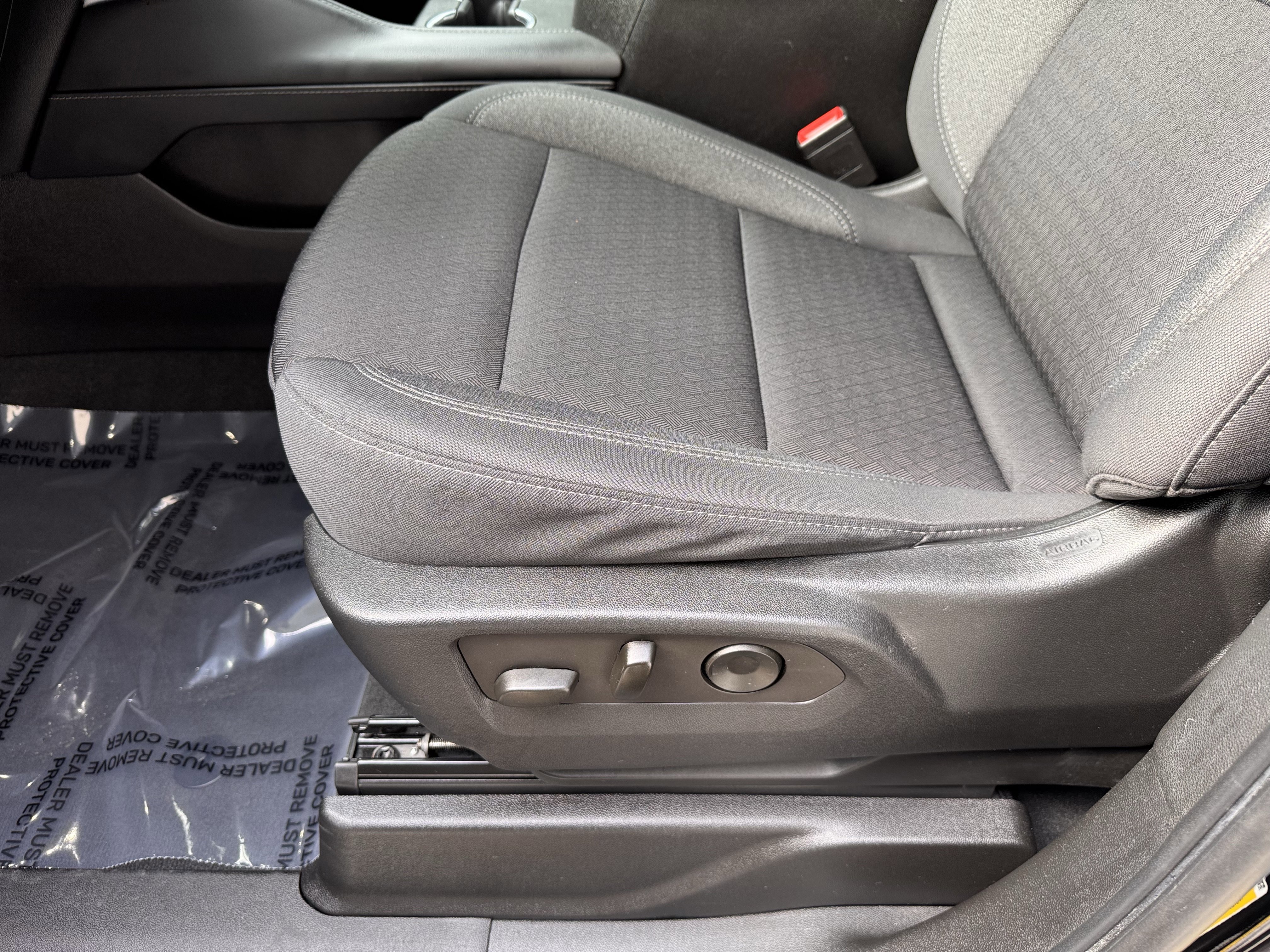 Used 2022 GMC Yukon SLE w/ Max Trailering Package image 17