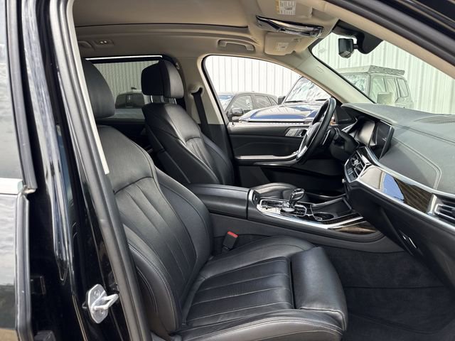 Used 2020 BMW X7 xDrive40i w/ Premium Package AWD/4WD image 32
