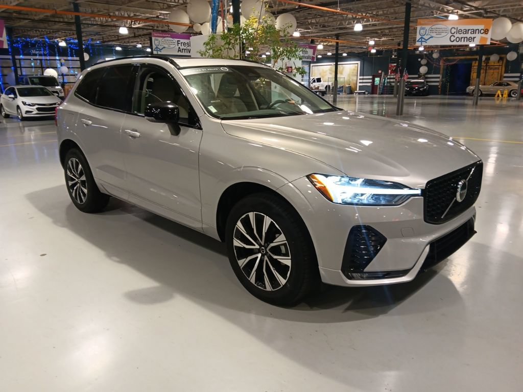 Used 2024 Volvo XC60 B5 Core w/ Protection Package Premier
