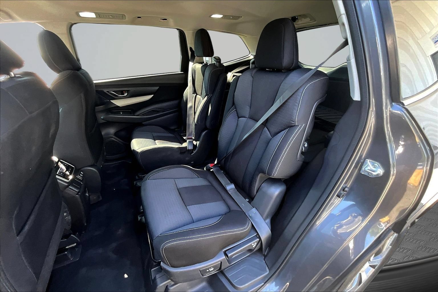 Used 2021 Subaru Ascent Premium w/ Convenience Package AWD/4WD image 24
