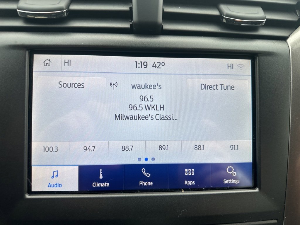 Used 2020 Ford Fusion SE image 16