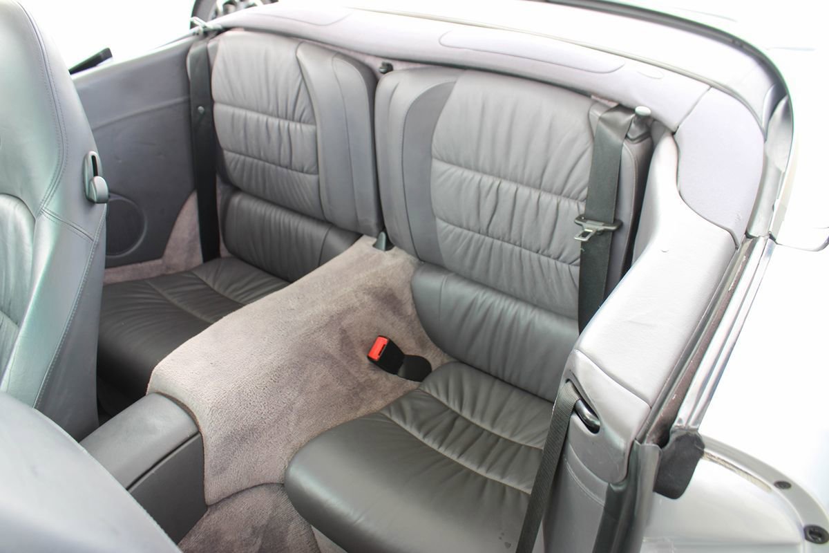 Used 2000 Porsche 911 Carrera 4 AWD/4WD image 23