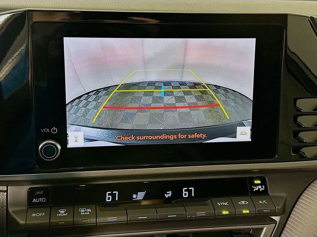 Certified 2025 Toyota Camry SE w/ Convenience Package image 14