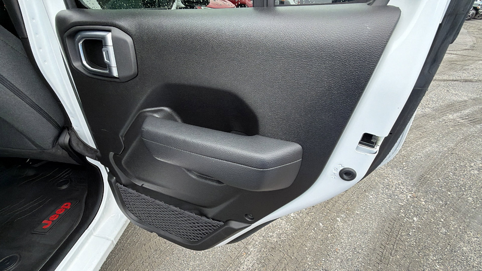 Used 2024 Jeep Gladiator Sport image 20