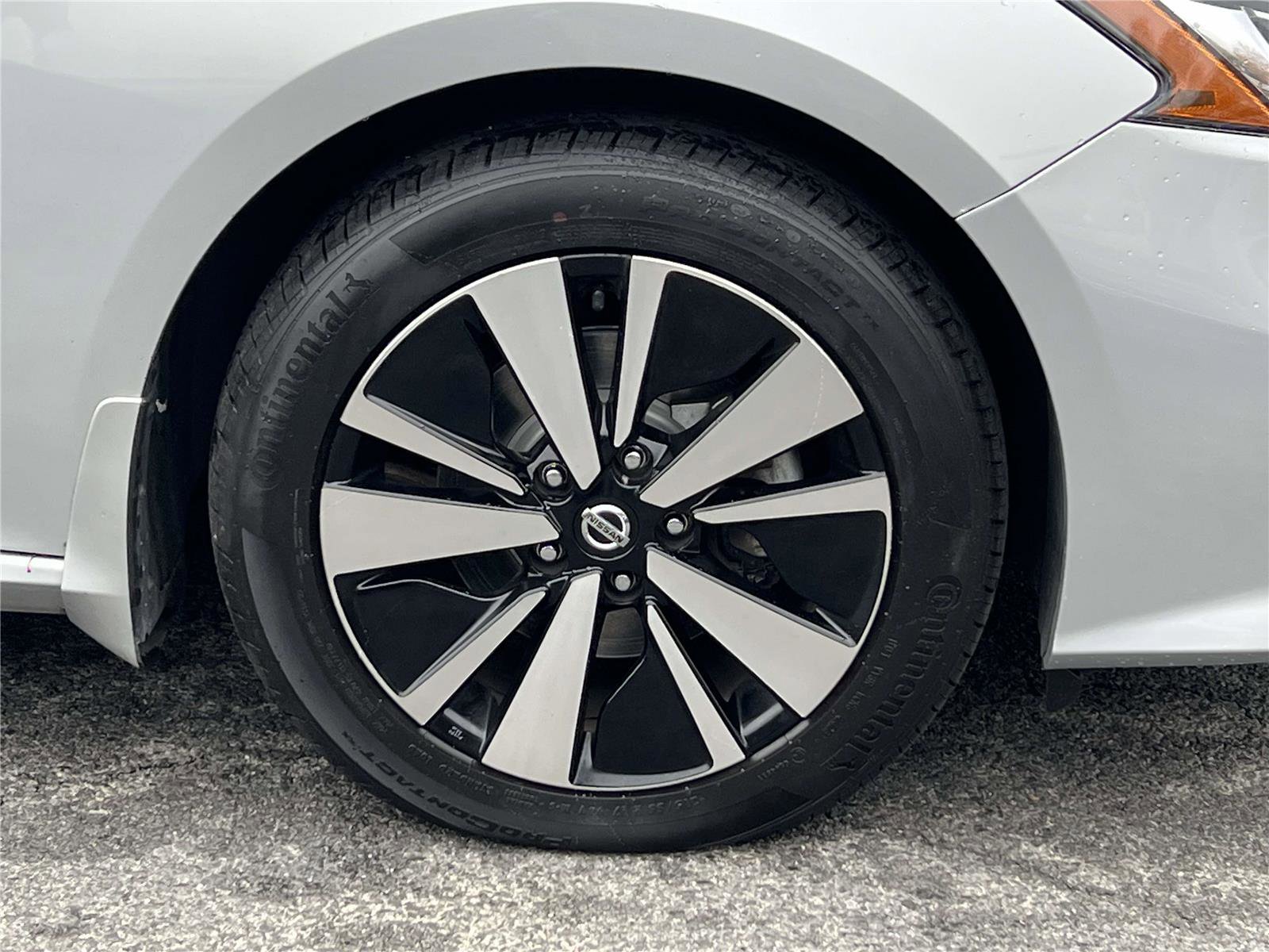 Certified 2021 Nissan Altima 2.5 SV w/ SV Premium Package image 9