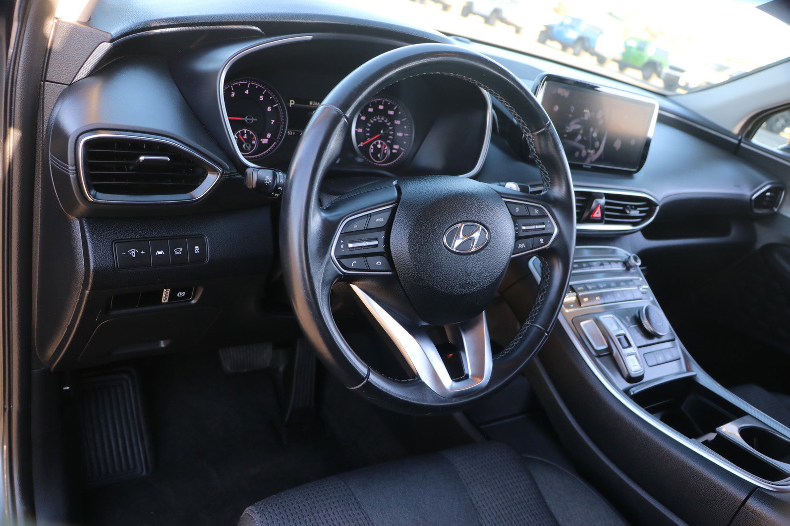 Used 2023 Hyundai Santa Fe SEL image 15