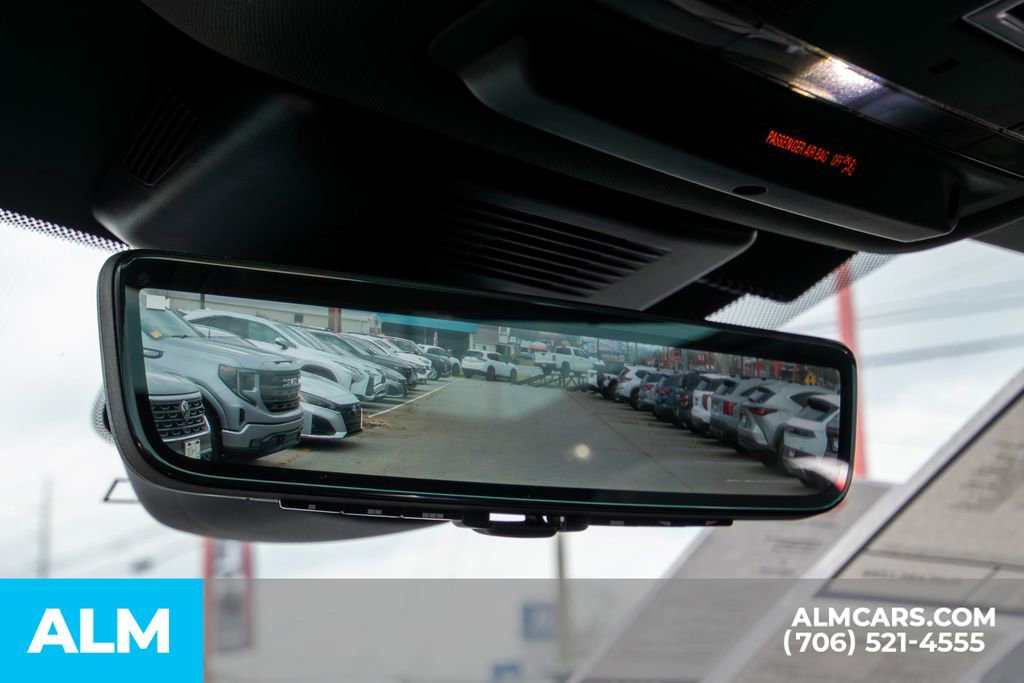 Used 2020 Land Rover Discovery Sport S R-Dynamic image 22