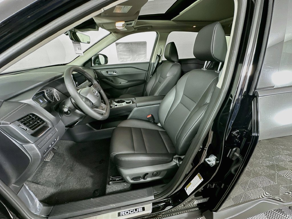 New 2026 Nissan Rogue Dark Armor AWD/4WD image 28