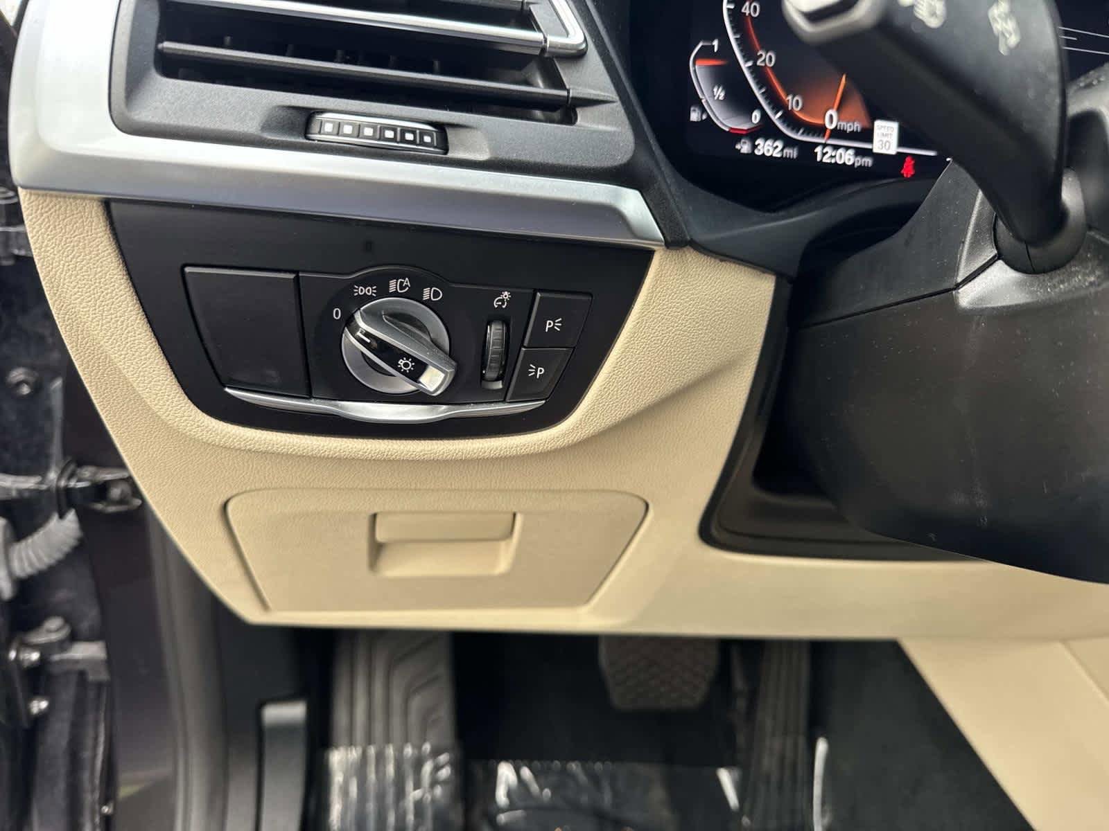 Used 2022 BMW X3 sDrive30i w/ Convenience Package image 33