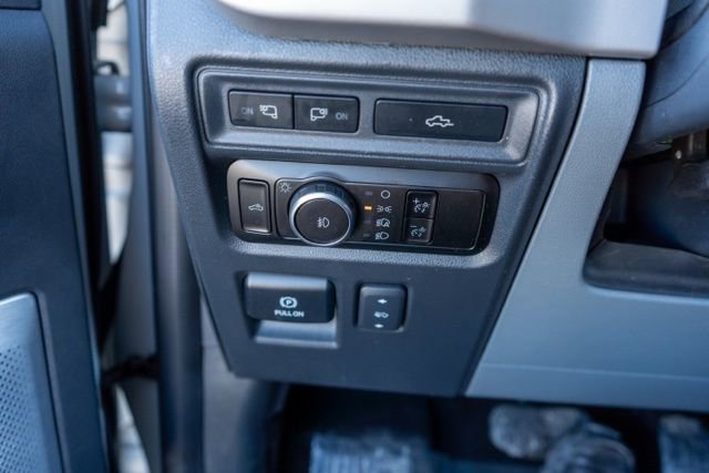 Used 2023 Ford F150 Lariat AWD/4WD image 29