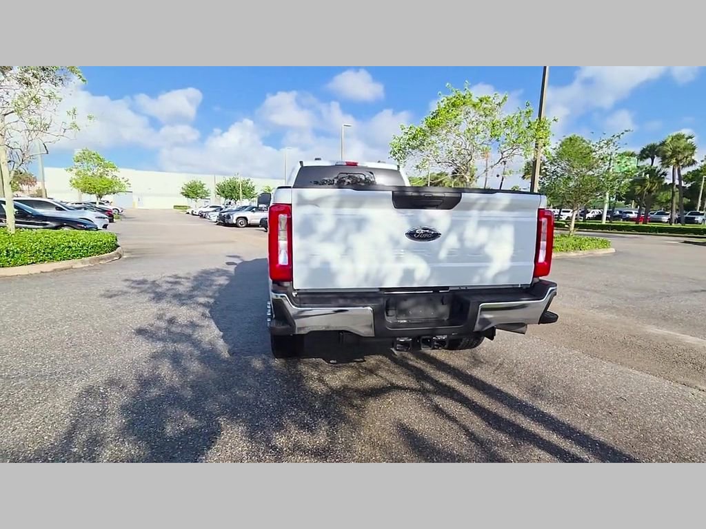 Used 2025 Ford F350 XLT image 42