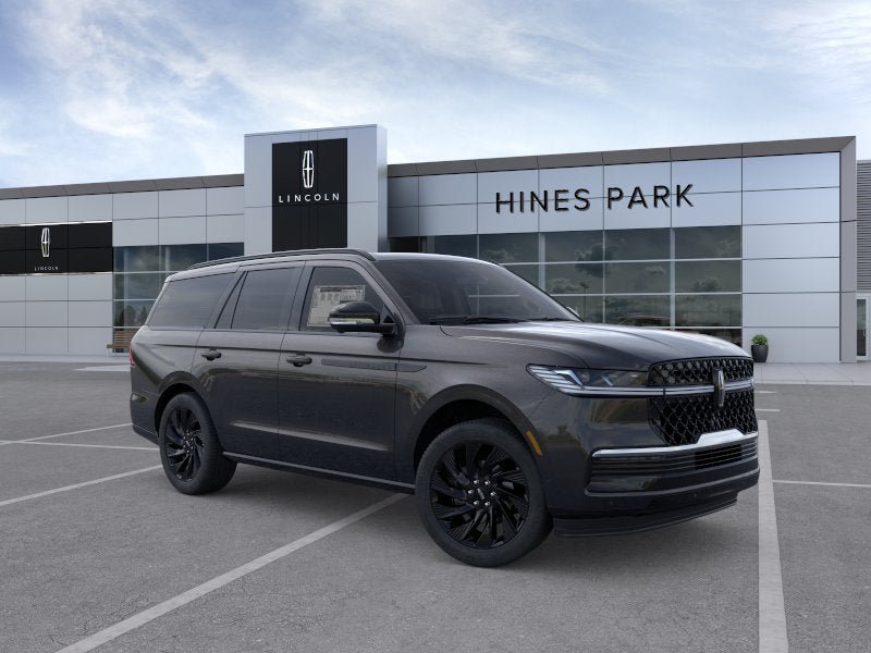 New 2026 Lincoln Navigator Reserve w/ Jet Appearance Package AWD/4WD image 7