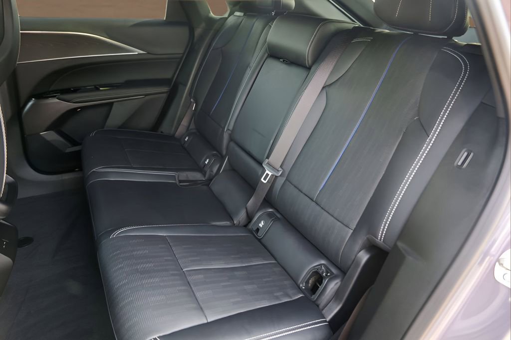 Certified 2024 Cadillac Lyriq Sport image 24