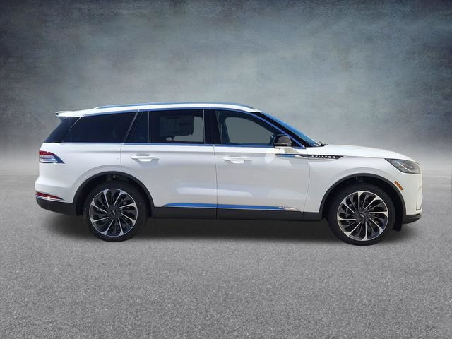 New 2026 Lincoln Aviator Reserve AWD/4WD image 8