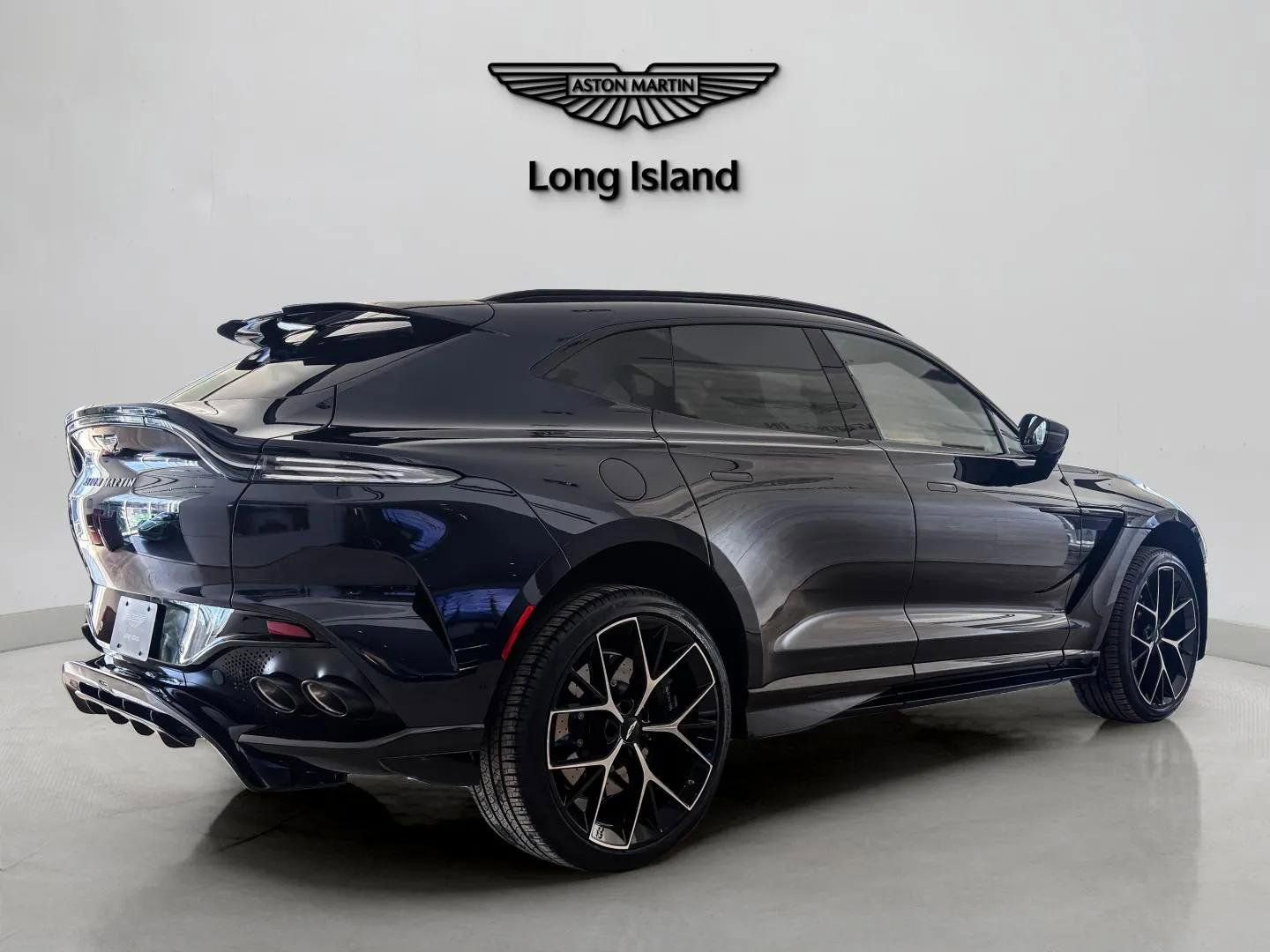 New 2026 Aston Martin DBX 707 AWD/4WD image 6