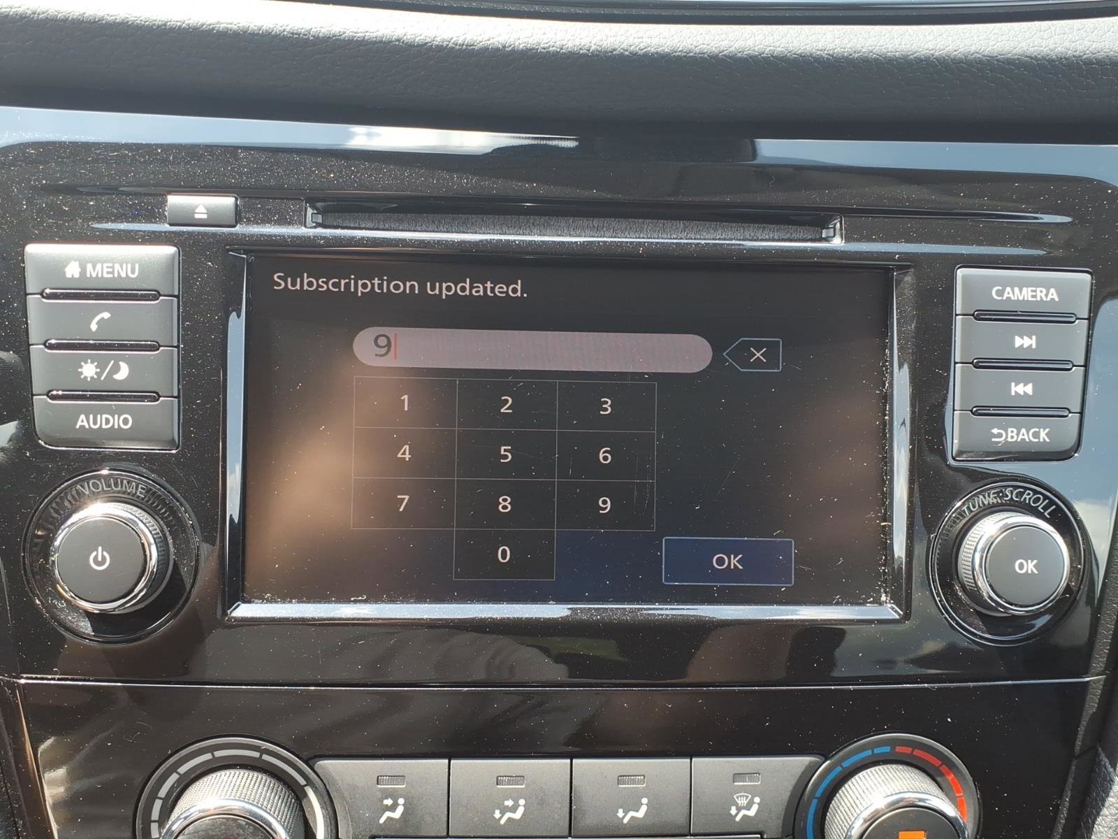 Used 2019 Nissan Rogue S w/ Special Edition Package AWD/4WD image 12