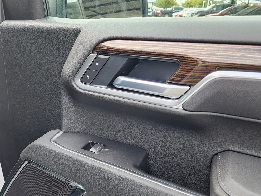 New 2026 GMC Sierra 1500 Elevation image 37