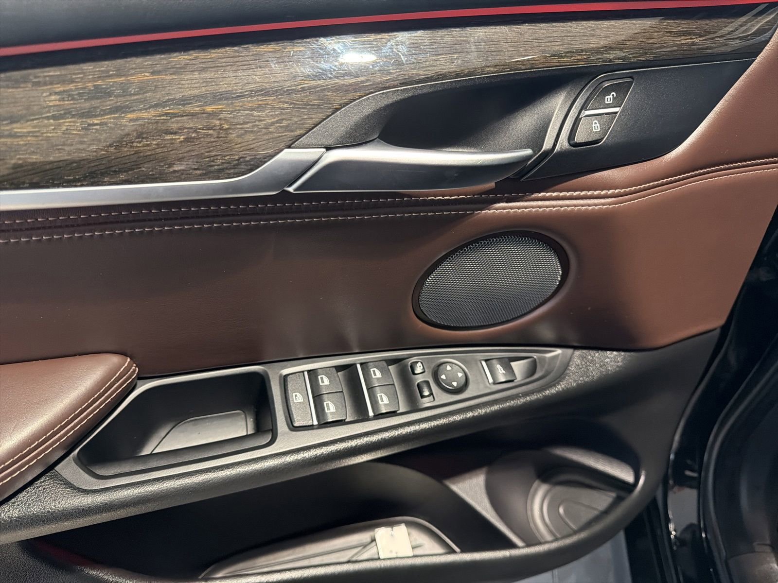 Used 2016 BMW X5 xDrive50i image 20