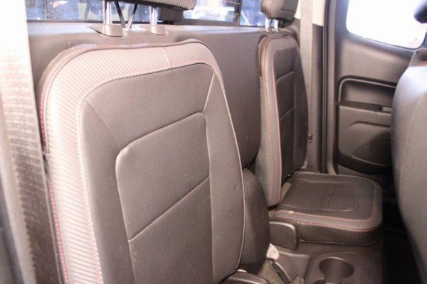 Used 2017 GMC Canyon SLE image 14