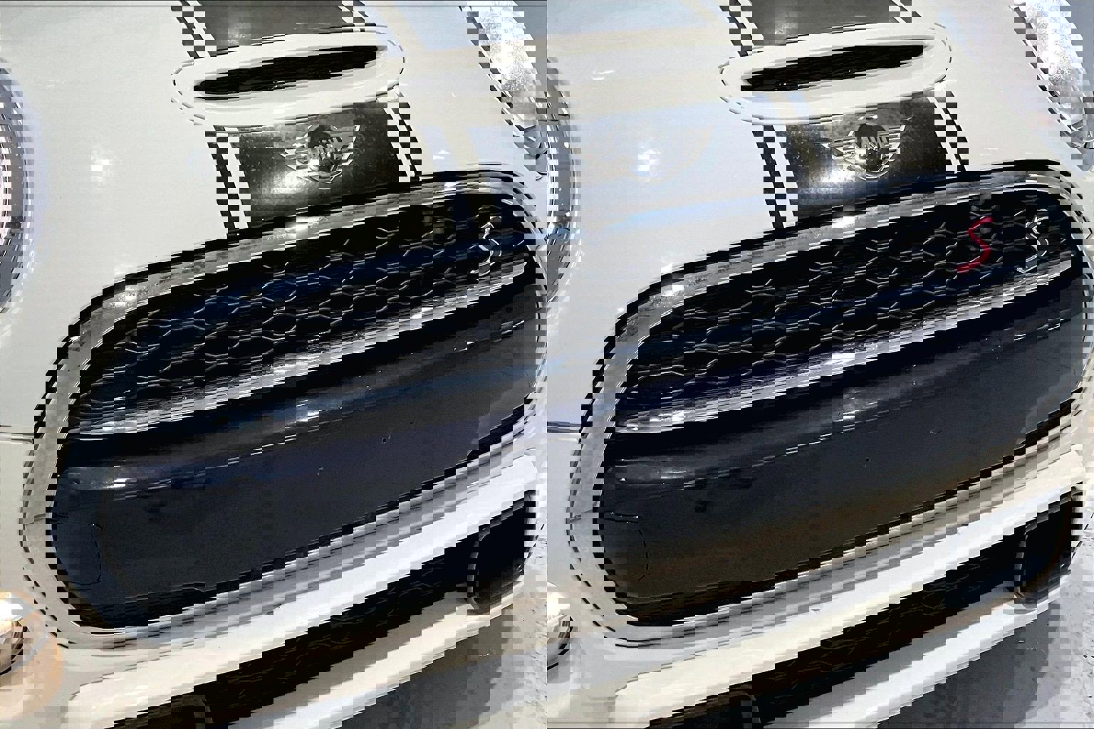 Used 2019 MINI Cooper S image 30