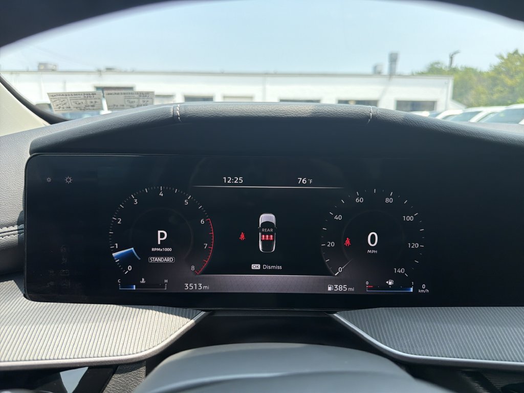 Used 2025 Nissan Murano SV AWD/4WD image 22