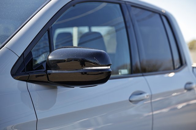 Used 2023 Honda Ridgeline Black Edition image 4