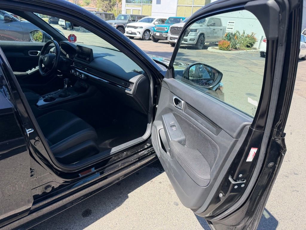 Used 2024 Honda Civic Sport image 16