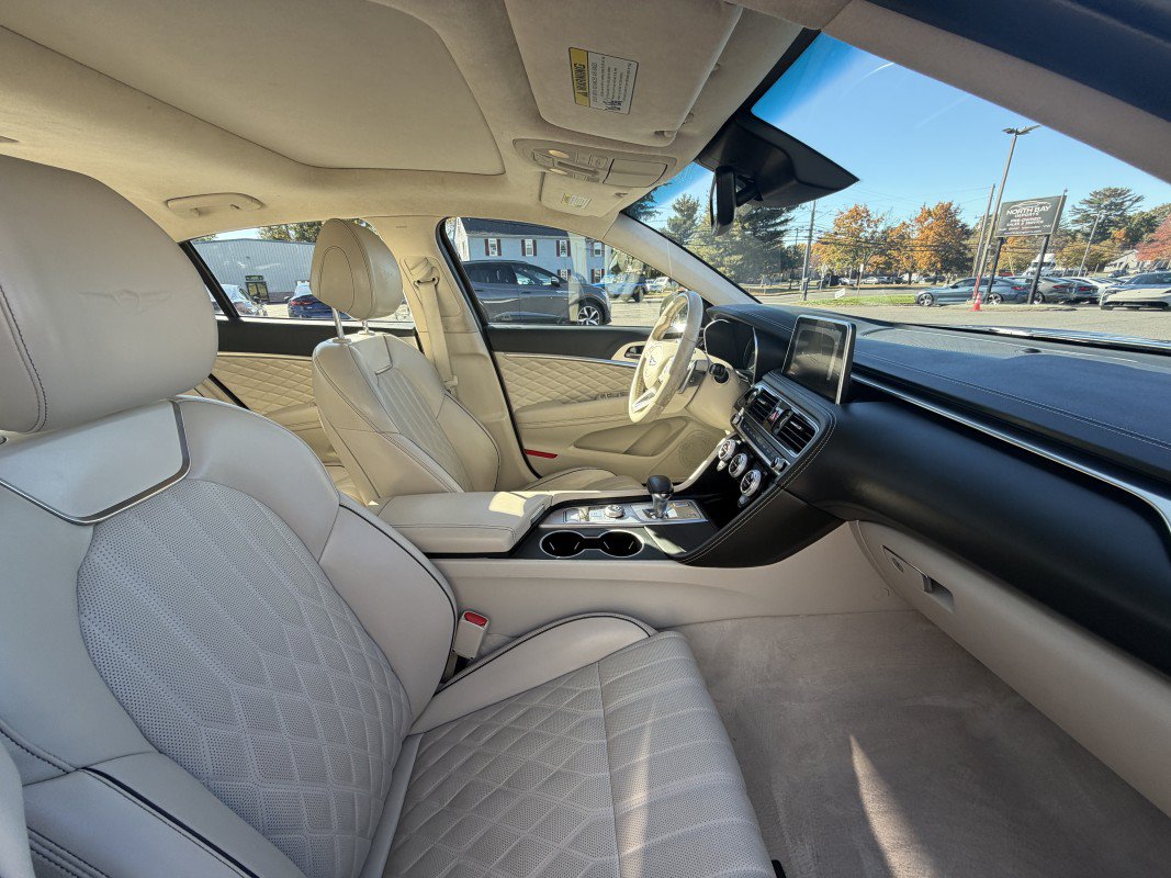 Used 2019 Genesis G70 3.3T Design AWD/4WD image 23