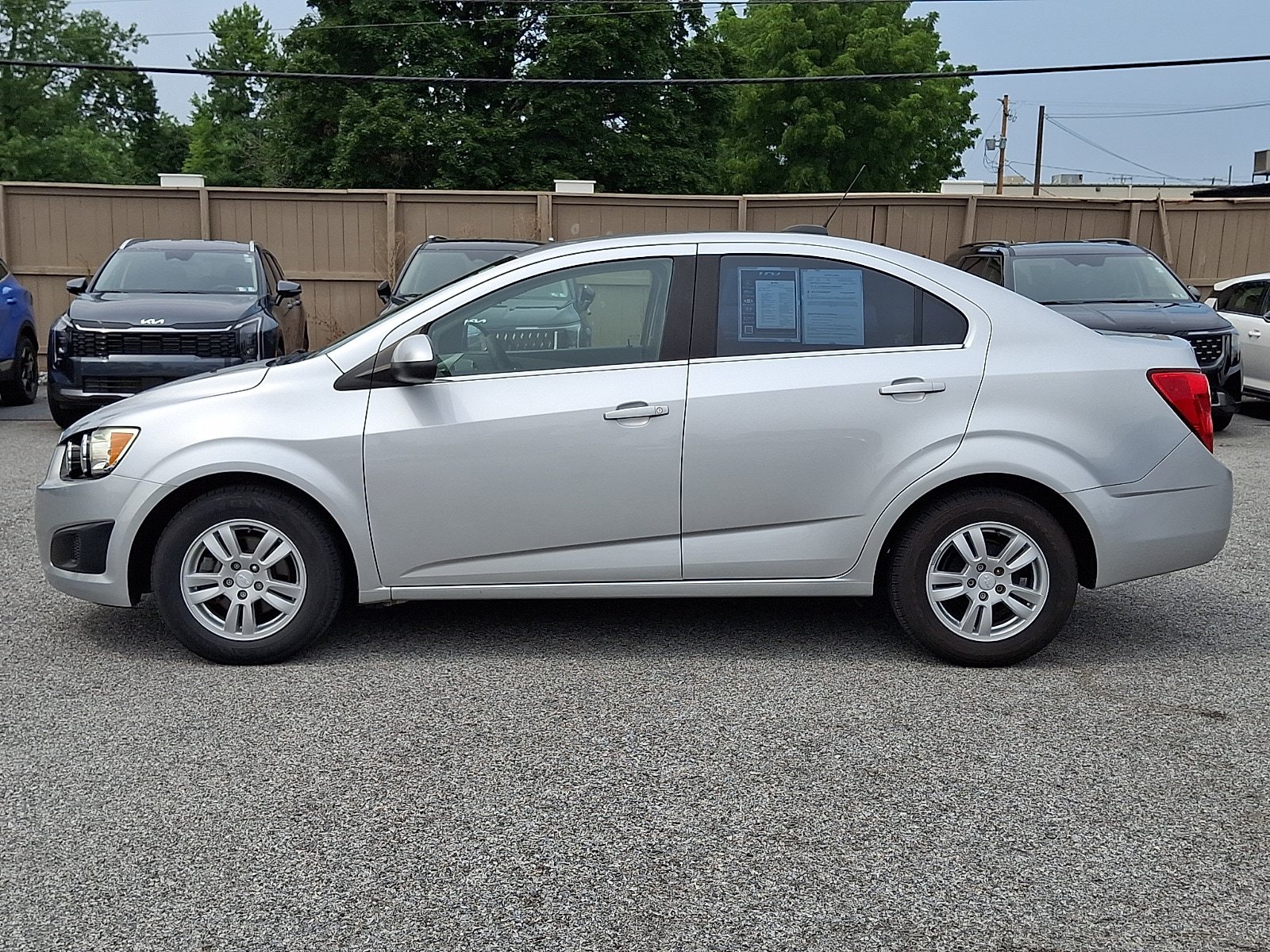 Used 2015 Chevrolet Sonic LT FWD image 9
