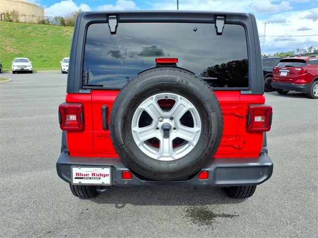 Used 2022 Jeep Wrangler Unlimited Sport image 5