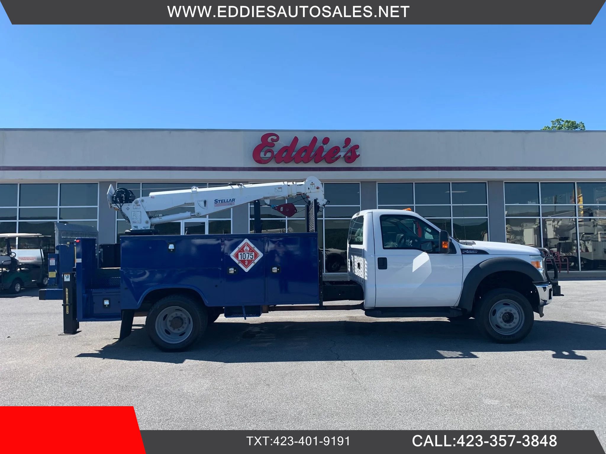 Used 2015 Ford F550 4x4 Regular Cab Super Duty image 1