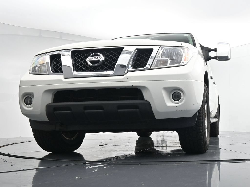 Used 2016 Nissan Frontier SV w/ SV Value Truck Package AWD/4WD image 30
