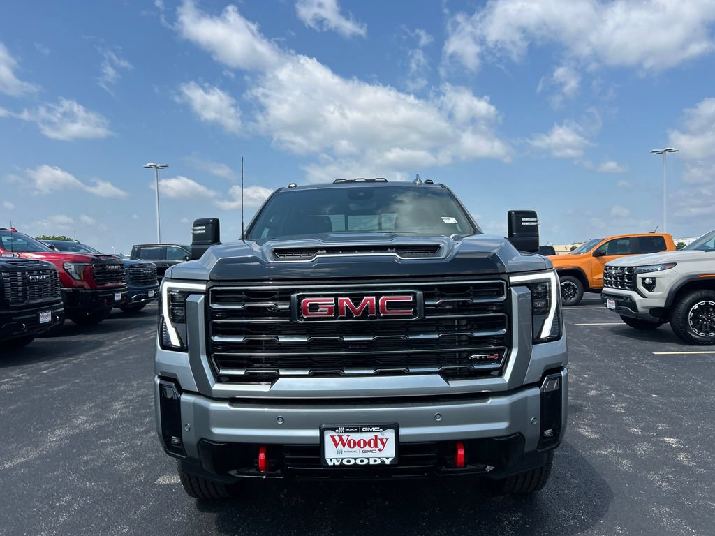 New 2026 GMC Sierra 2500 AT4 w/ AT4 Premium Plus Package AWD/4WD image 4
